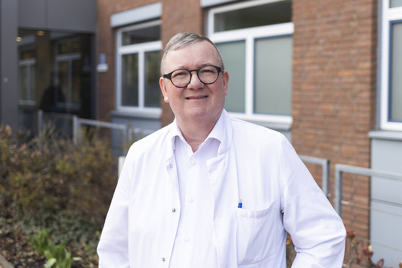 Dr. med. Peter Fricke neuer Leiter der Klinik für Allgemein- und Viszeralchirurgie im Klinikum Cracau der Universitätsmedizin Magdeburg.
